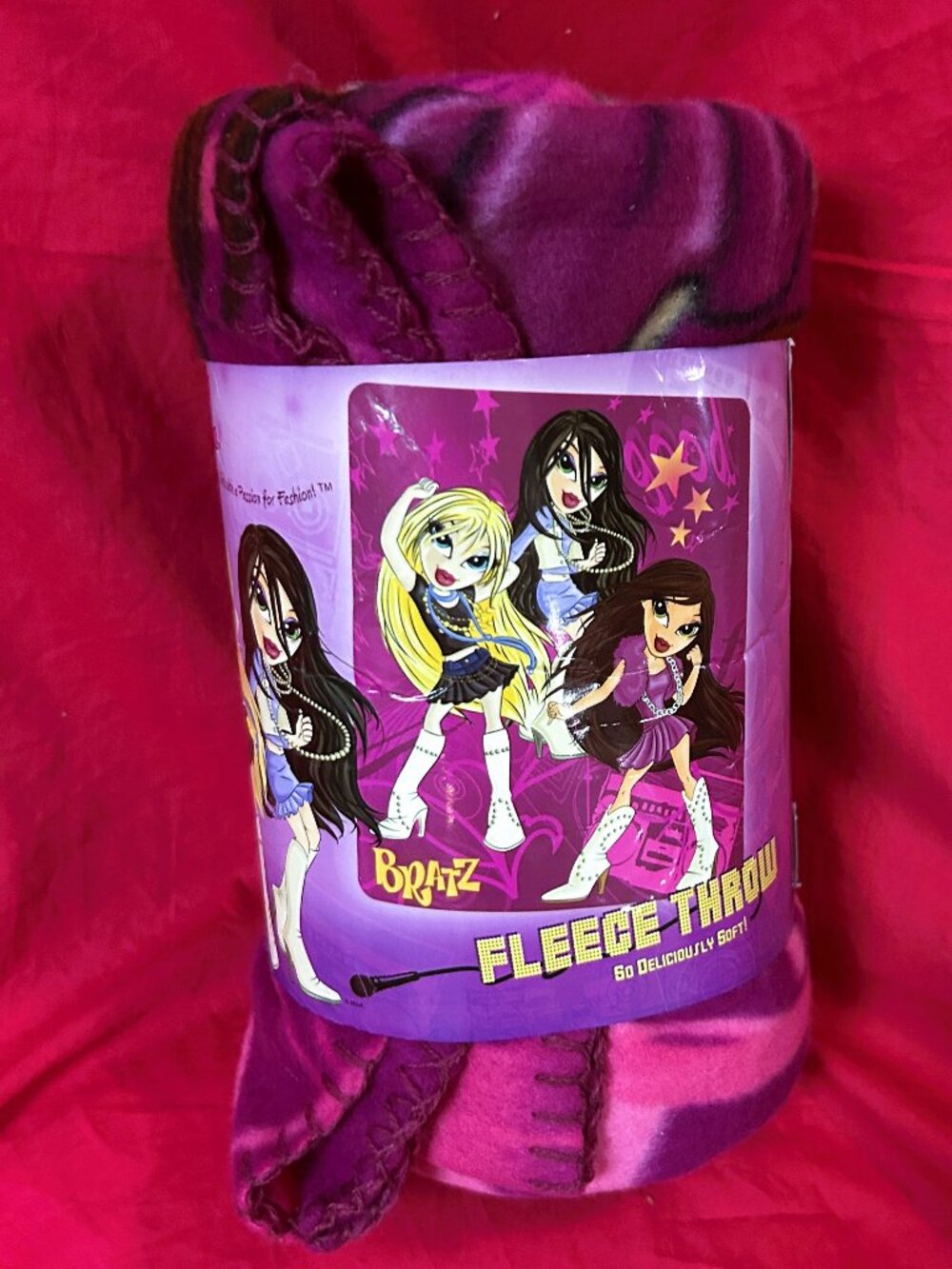 vintage NEW~BRATZ girl/doll Jade Cloe Yasmin~soft Fleece throw blanket~50" x 60"